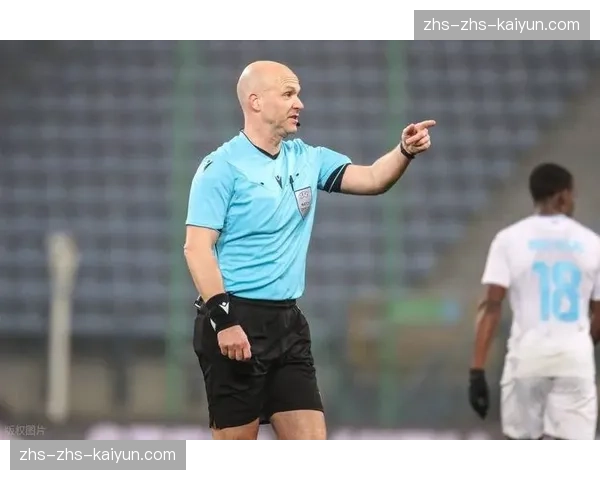 VAR裁判组名单公布，安东尼·泰勒执法曼城vs阿森纳